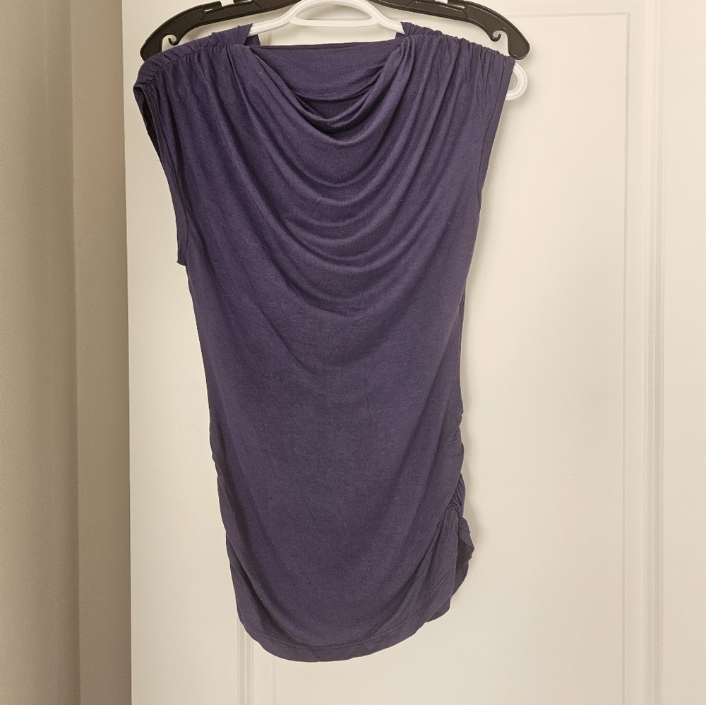 #25 -BEBE ruched short sleeve top purple size S